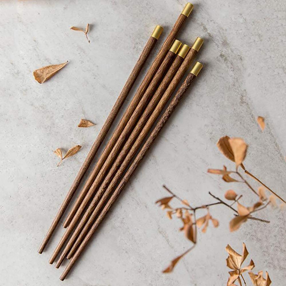 Baguettes réutilisables Lot de 5 Paires de Baguettes en Bois Dur, Style Japonais, réutilisables, Classiques, saines, en Bambou Naturel, avec Coffret Cadeau, lavables au Lave-Vaisselle, 25 cm