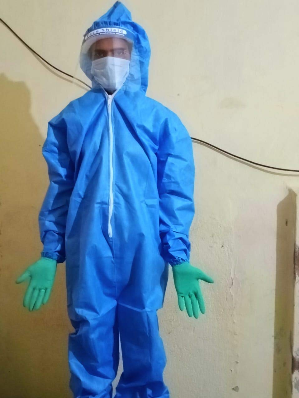 SuryusMed PPE Kit for full Body Protection- non - Suffocating + Comfortable for Travelling -Laminated Polypropylene Material, Free size for Men & Women Blue (1 PPE Kit Set) (B0927T6NC5) Amazon Price History, Amazon Price Tracker