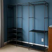 Arara tripla Guarda-Roupa Portátil com Cabideiro e Prateleiras em Aço com Montagem Fácil
