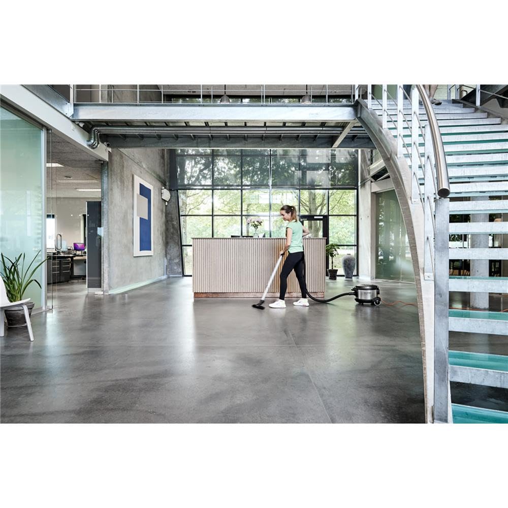 Nilfisk Aspirador comercial VP930 PRO HEPA S2 EU Plata Aspirador Industrial con Filtro Hepa de 15 litros, Longitud de cable 15 m, para limpieza en interiores y exteriores, para hotel, escuela