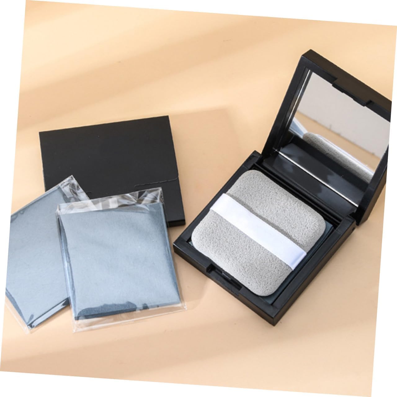 Facial Oil Absorbing Paper with Compact Mirror Practical Oil Control for Women Makeup Friendly Blotting Tissues Quick Gloss Removal Portable and Lightweight for Oily Skin