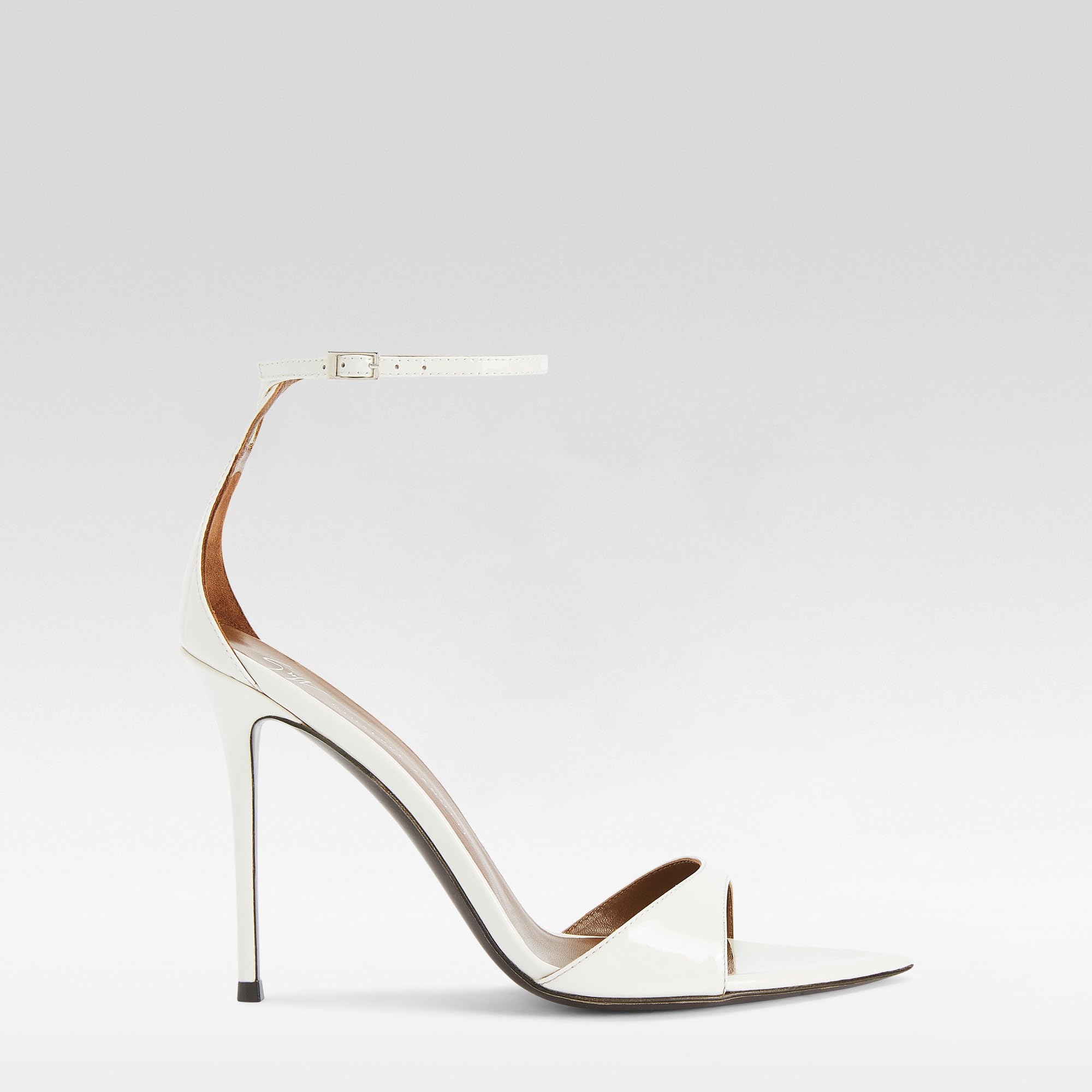 Giuseppe Zanotti, Intriigo Strap 105