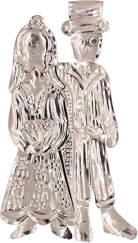 Vista 2 de VILLAGE GIFT IMPORTERS Arte mexicano de hojalata Decoración de pared de lata pintada y grabada a mano Dia de los Muertos pareja Hermosa