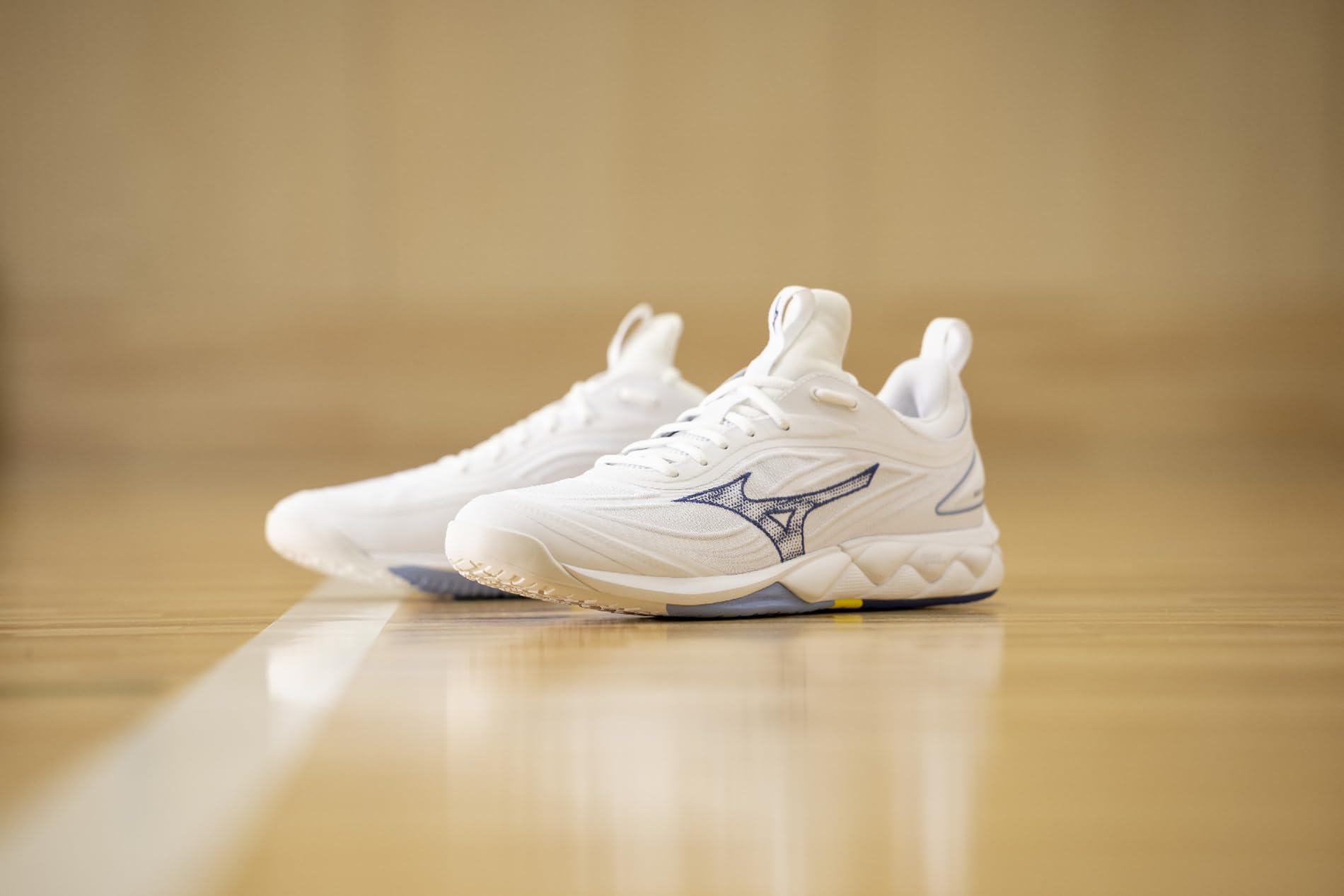 Mizuno Wave Luminous Women's Volleyball Shoe, White/Bellwether Blue, 9.5