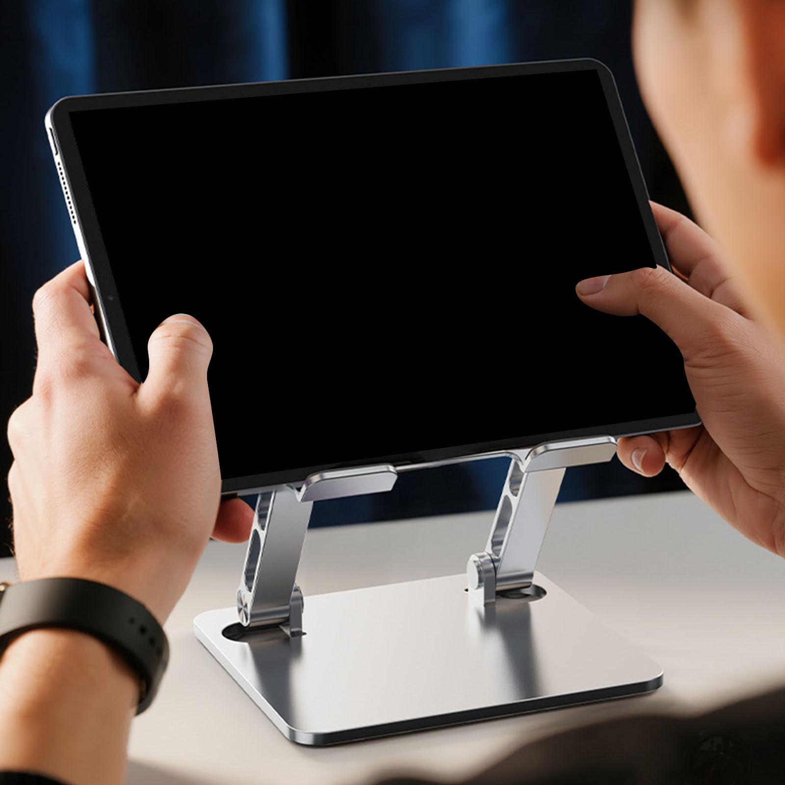 Supporto ergonomico per tablet con raffreddamento magnetico Base stabilizzante in lega alluminio Soluzione riduzione del calore per supporto raffreddamento per tablet in lega alluminio