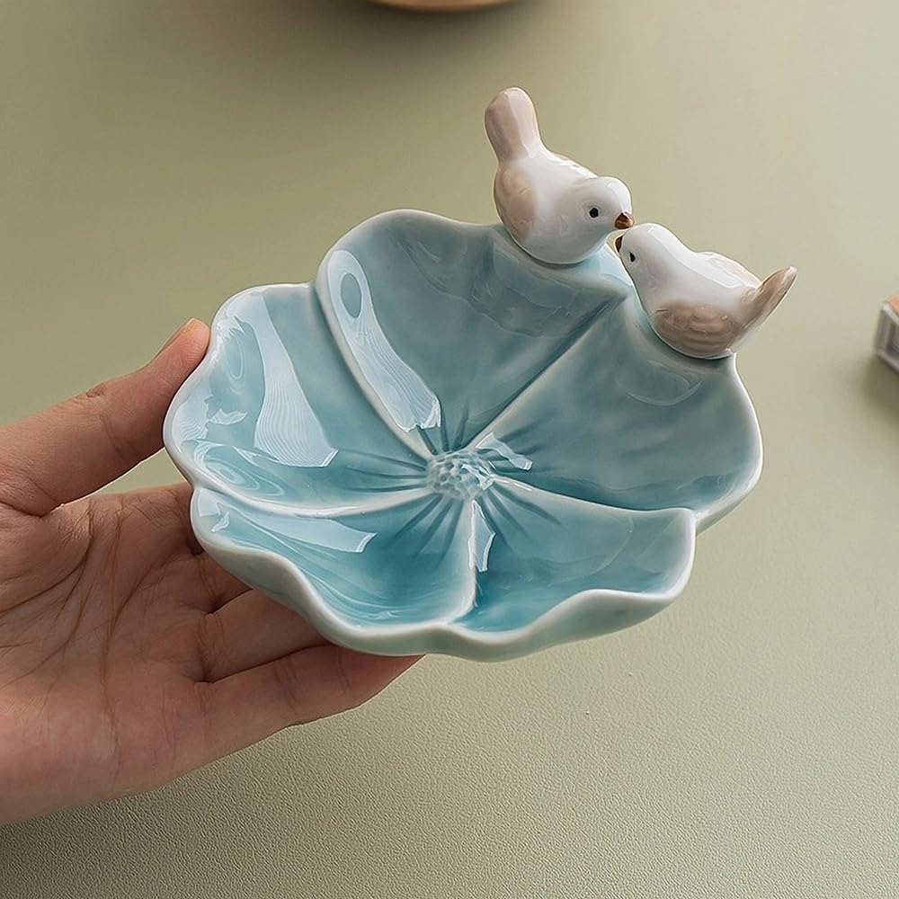 Lotus Leaf Bird Ceramic Jewelry Dish, Ring Tray for Women (Green)