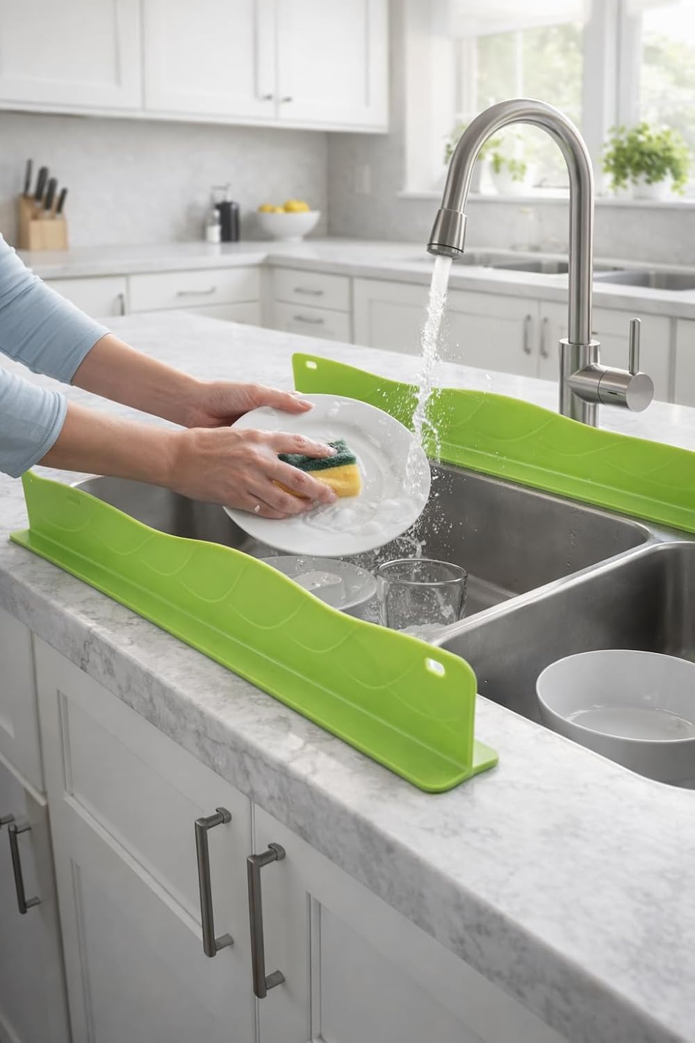 Silicone Sink Splash Guard - Stop Water Splashes! -1