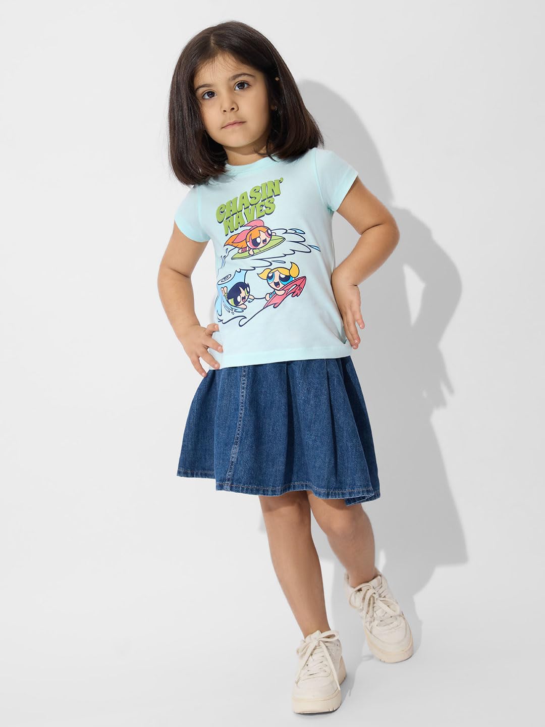 The Souled Store Powerpuff Girls Chasin' Waves Niñas Manga Corta Cuello Redondo Azul Gráfico Impreso Regular Fit Algodón Camisetas