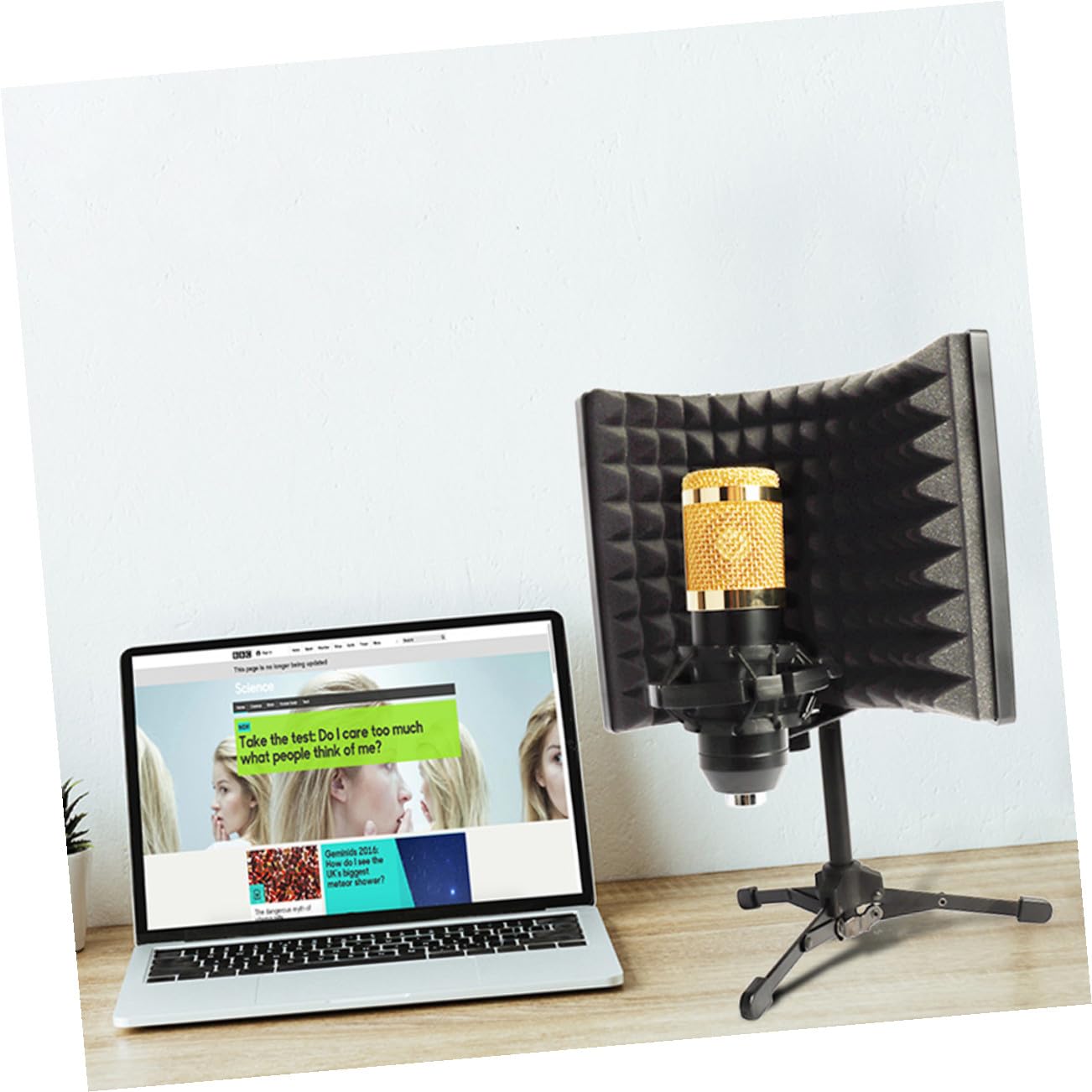 Healeved Mikrofon Windschutz aus Schwamm und Metall mit Drei Panels Tragbar und Installieren für Persönliche Aufnahme und Videochat Inklusive Tischstativ