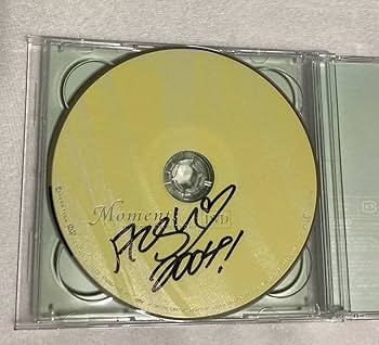 Amazon.co.jp: 浜崎あゆみ Moments CD DVD サイン入り 激レア 2004年
