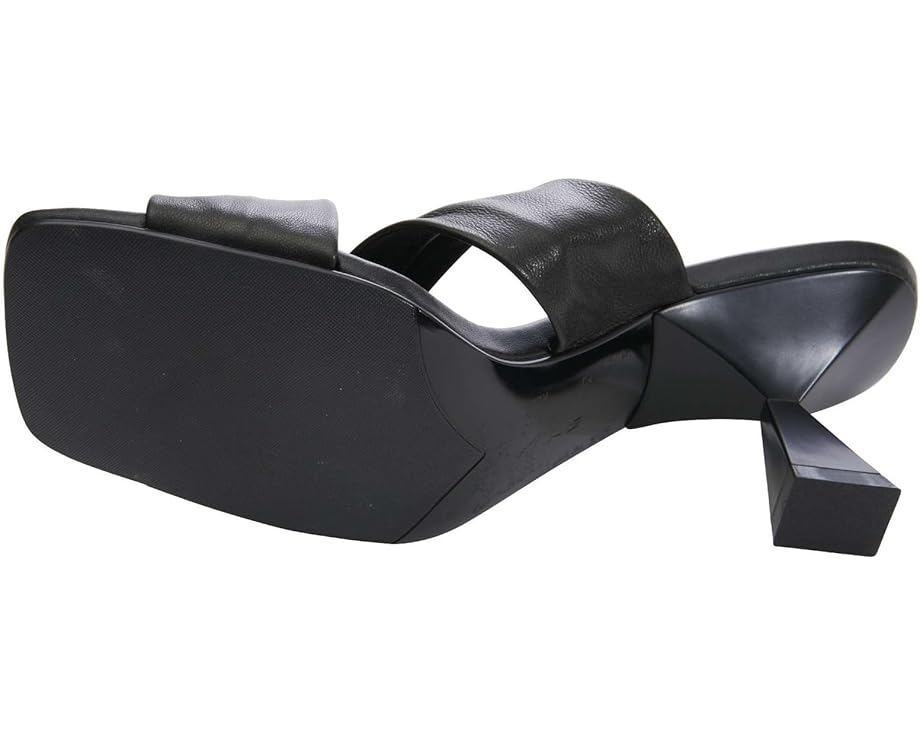 Vaneli Taber - Bottom View