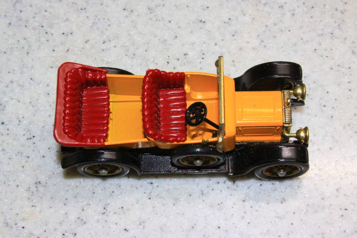 Amazon | マッチボックス 1/45 英国製 レズニー ダイムラー 1911