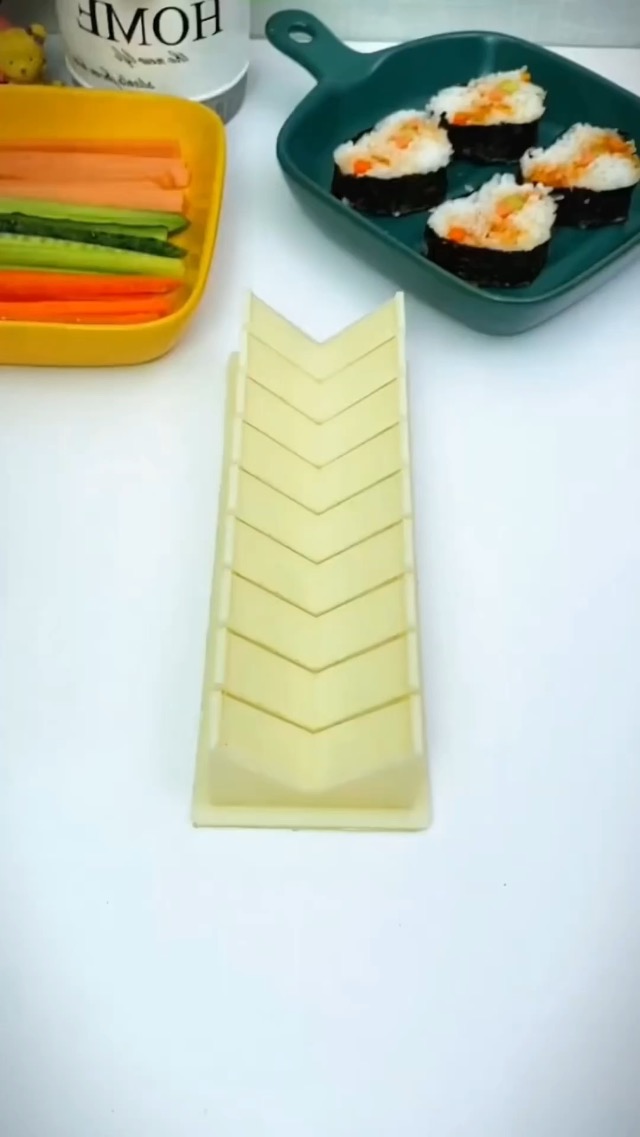 Watch Sushi Making Kit Deluxe Edition with Complete Sushi on