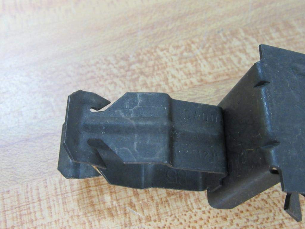 Erico Caddy 12P58 Flange Mount Conduit Clip (Pack of 75)