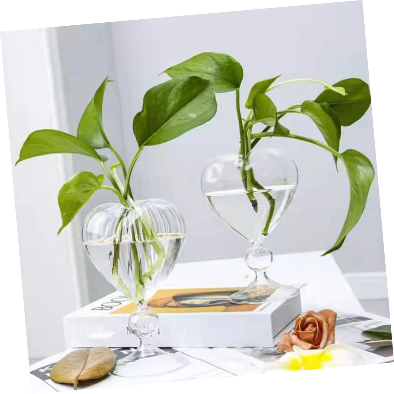 PLAFOPE Heart-Shaped Cocktail Glasses Set 2 Pcs 7.1Oz Romantic Wine Goblets for Home Bar Parties Weddings Unique Glassware - Image 4