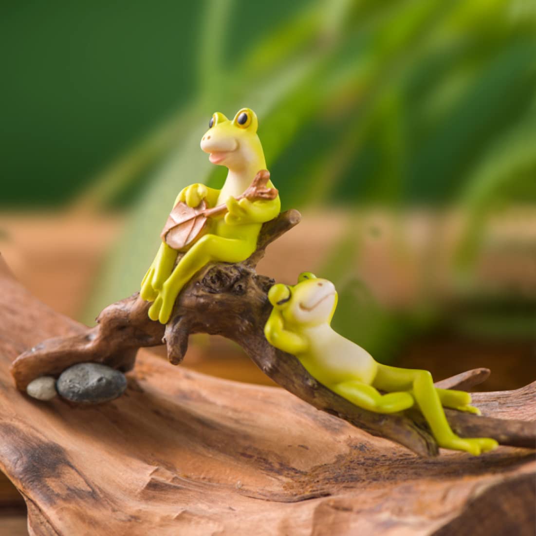 Amazon.co.jp: MJKQ9 ちりめん細工 蛙 リュウコドウ 和雑貨 置物