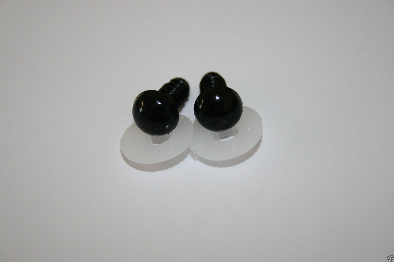 Yeux de ours en plastique noir 9mm avec rondelles pour peluche et doudou - Lot de 250 paires