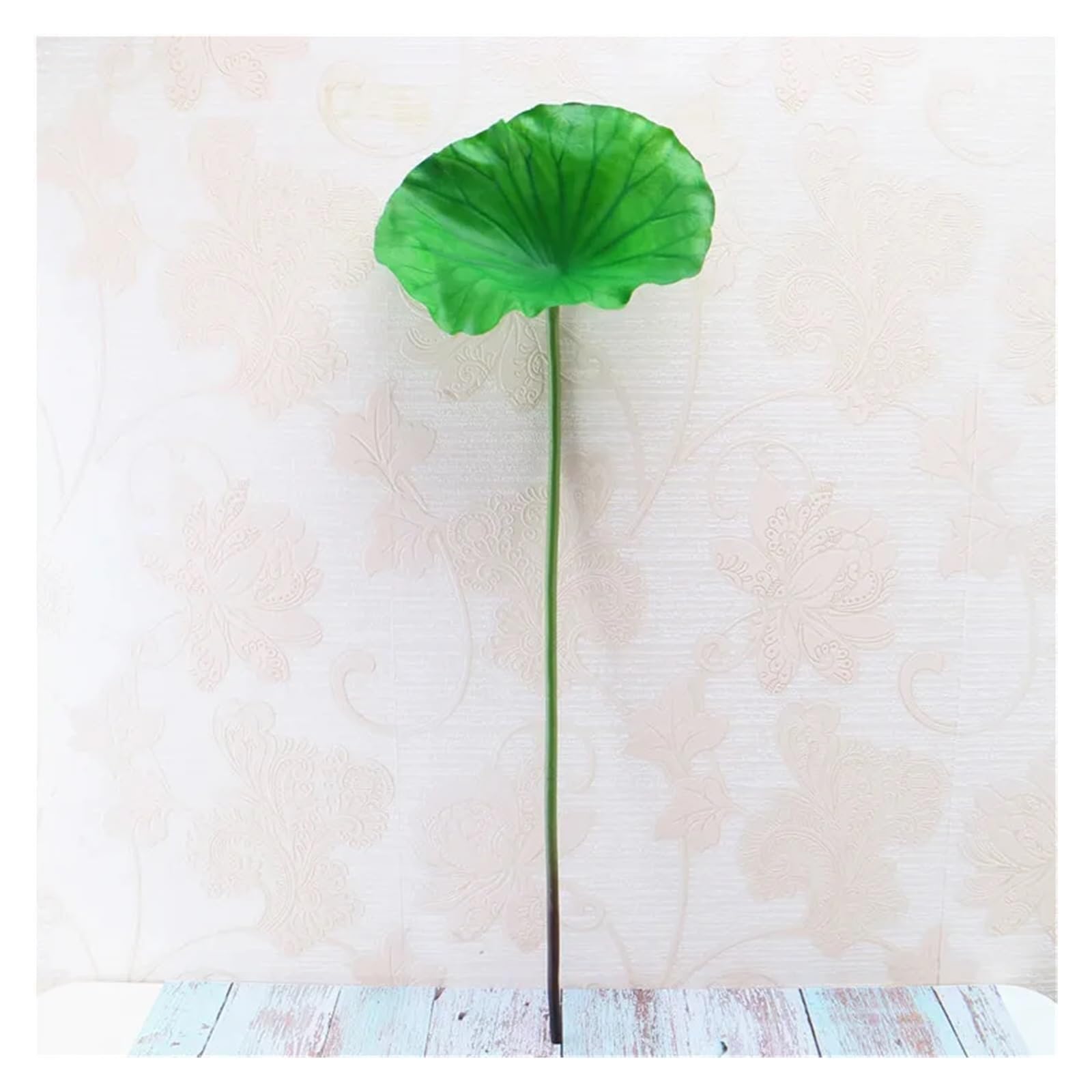 PBWERIGL Artificial Lotus Flower, Artificial Lotus Water Lily Floating Pond Decor(Green-02)