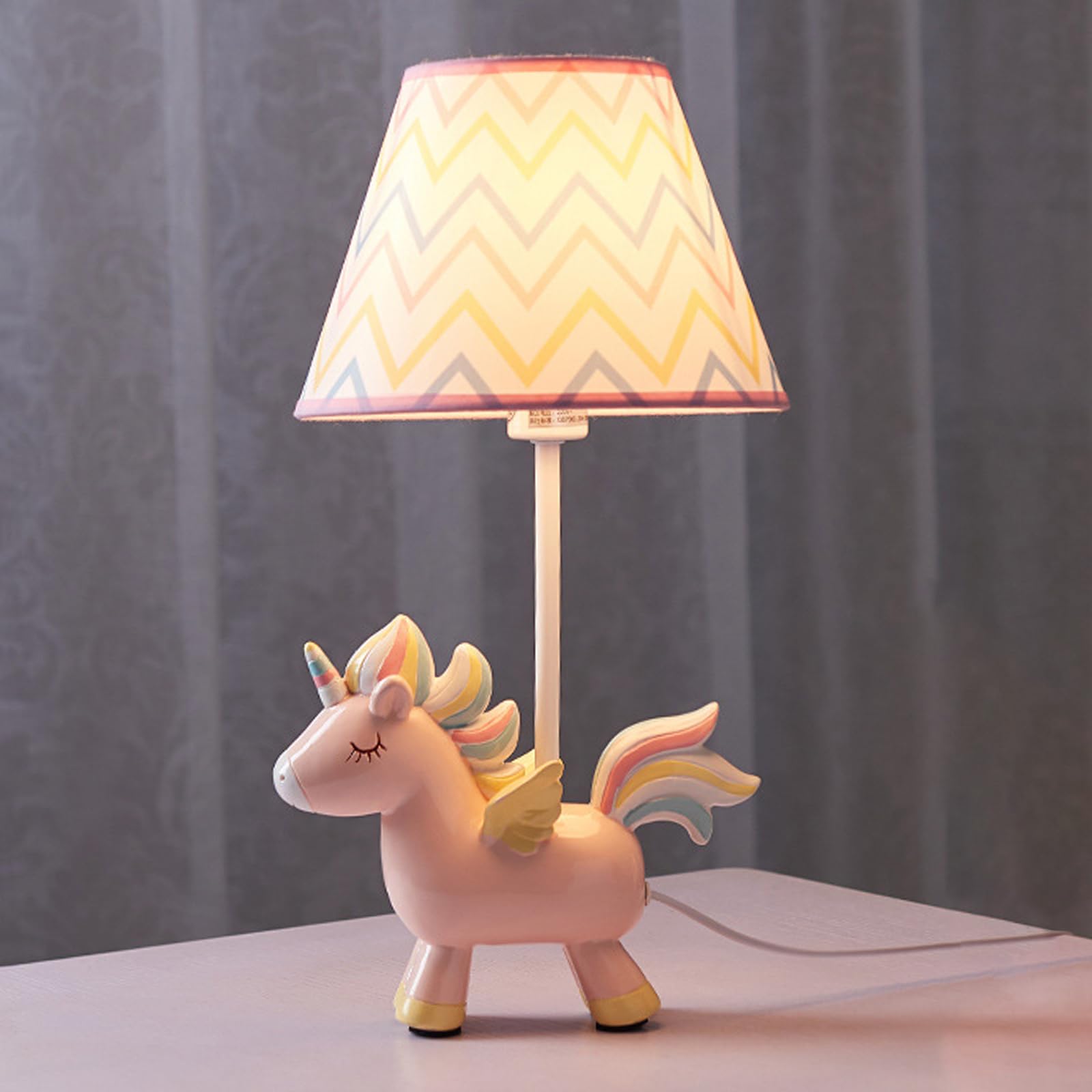Lampe de Table Licorne en Tissu, Jolie Lampe de Chevet en résine, Design Animal, luminaire décoratif pour Chambre d'enfant, idéal pour la Lecture ou comme décoration de Chambre.