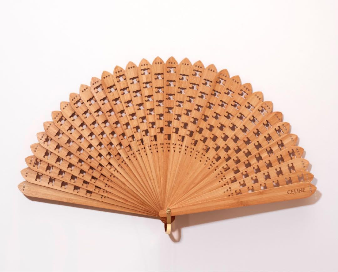 CELINE レア✴︎✴︎扇子 トリオンフ タッセル ヴィンテージ CELINE レア✴︎✴︎扇子 トリオンフ タッセル ヴィンテージ