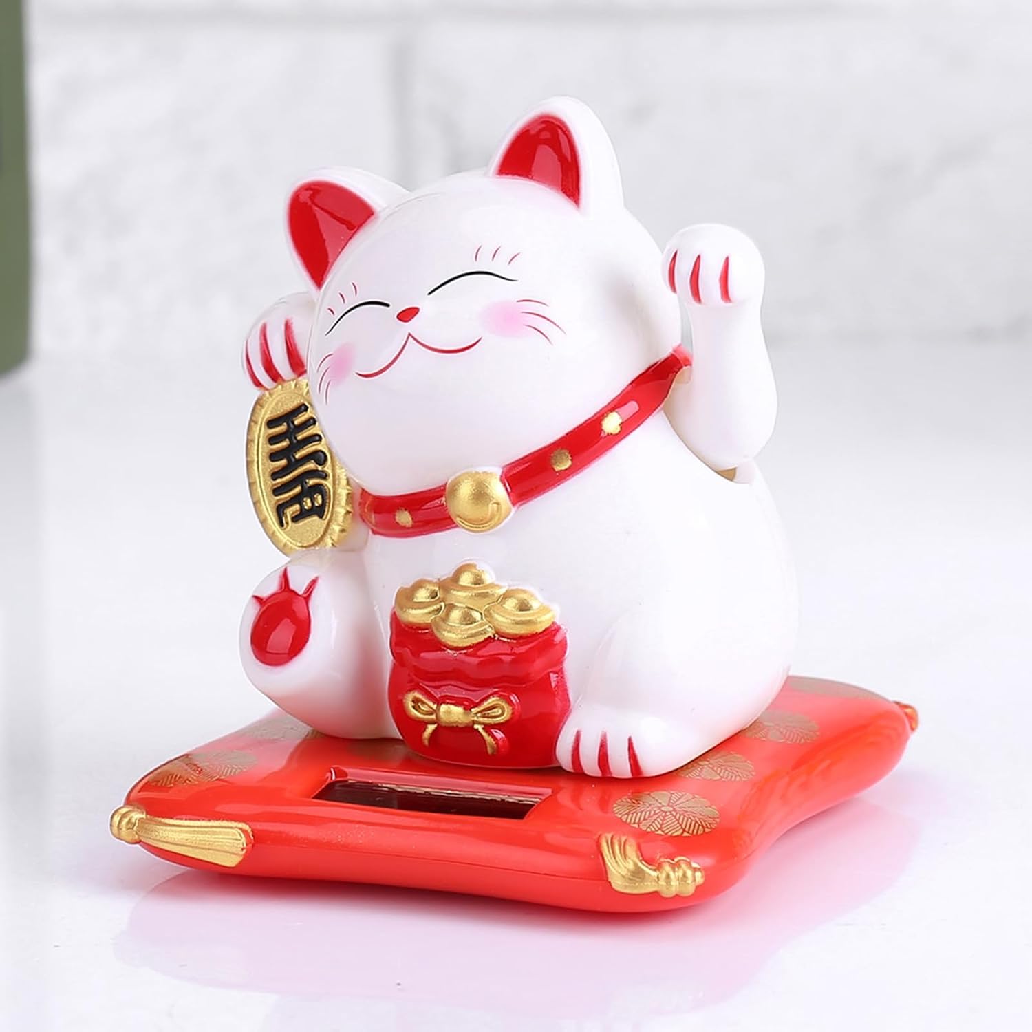 Solar Powered Cute Waving Cat, Maneki Neko Waving Arm for Fortune Money and Good Luck, Fengshui Lucky Cat Swinging Arm for Home Display/Car Decor (White)