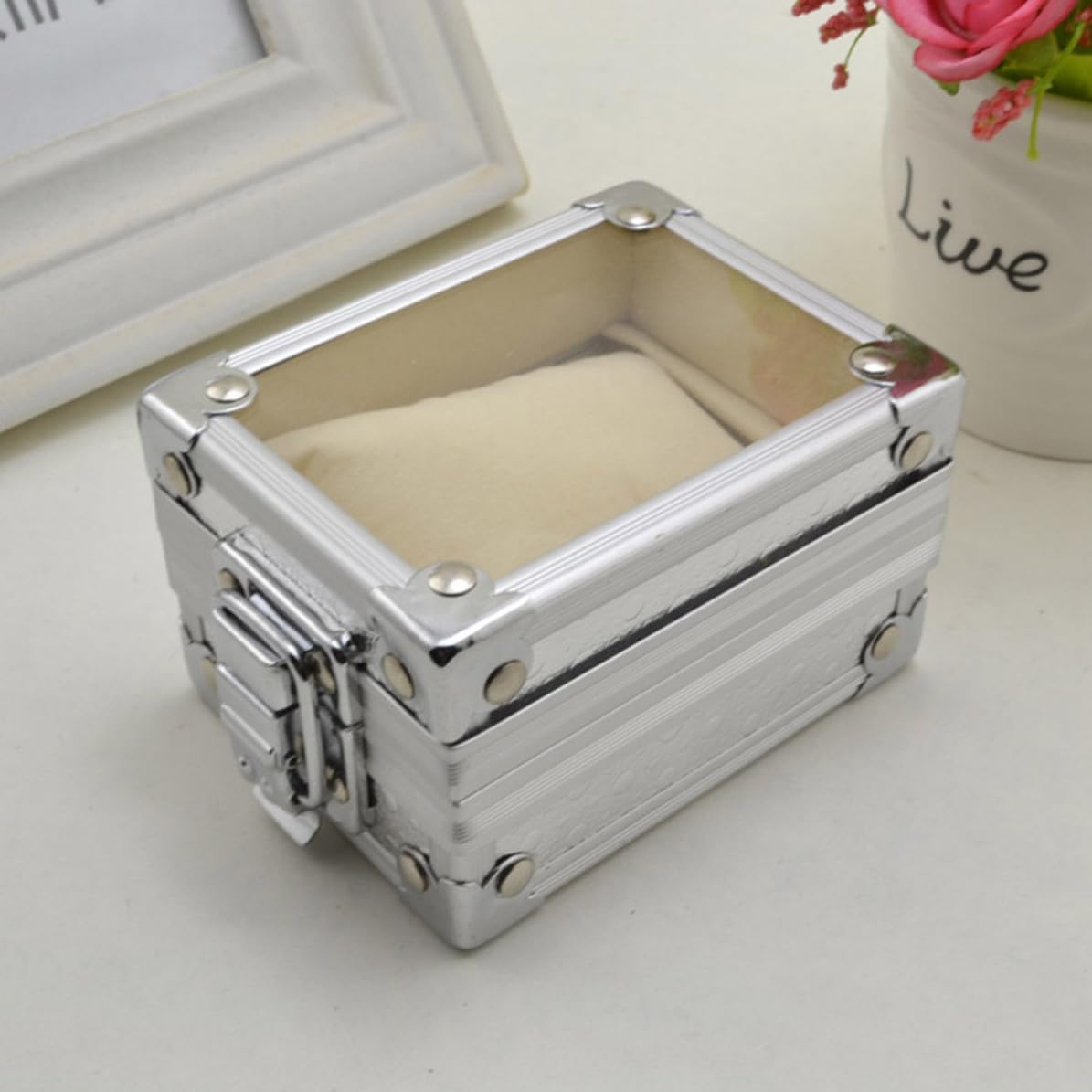 Lid Metal Watch Box with Removable Pillow Organizer