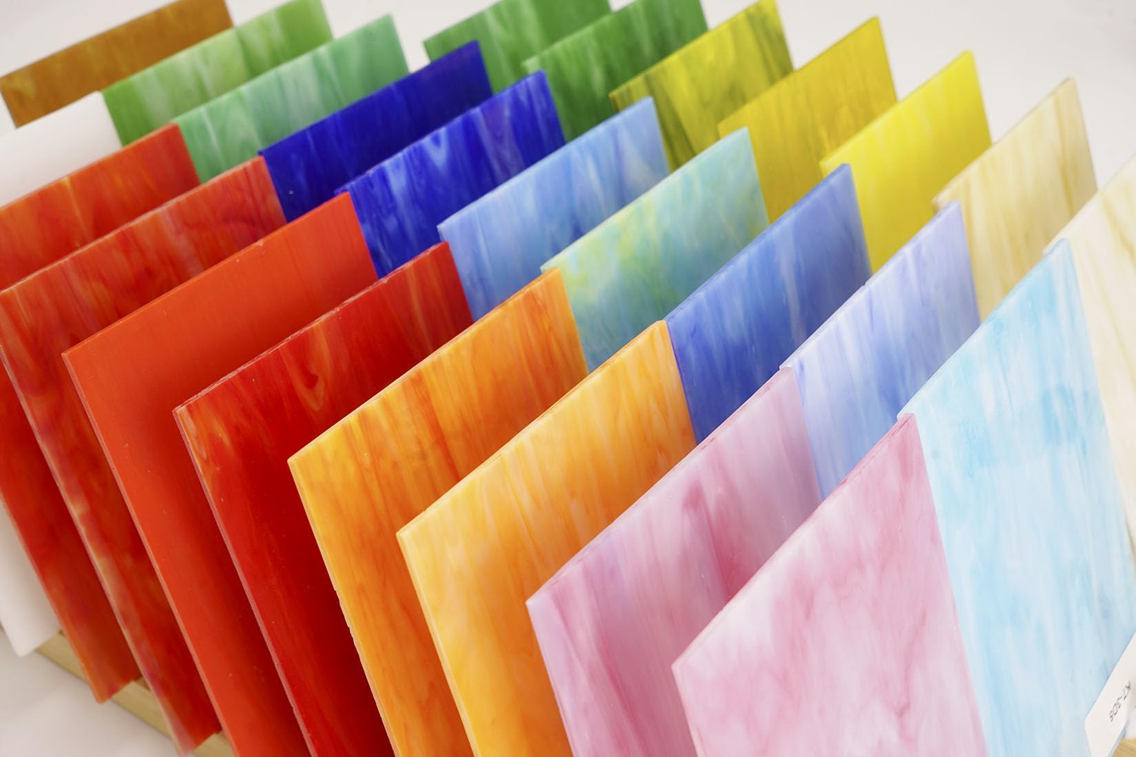 Lanyani 26 Sheets Colorful Vibrant Stained Glass Sheets Variety Assortment Pack, Opaque Mosaic Art Glass Panel Packs for Stain Glass Crafts DIY Projects,4x6 inches