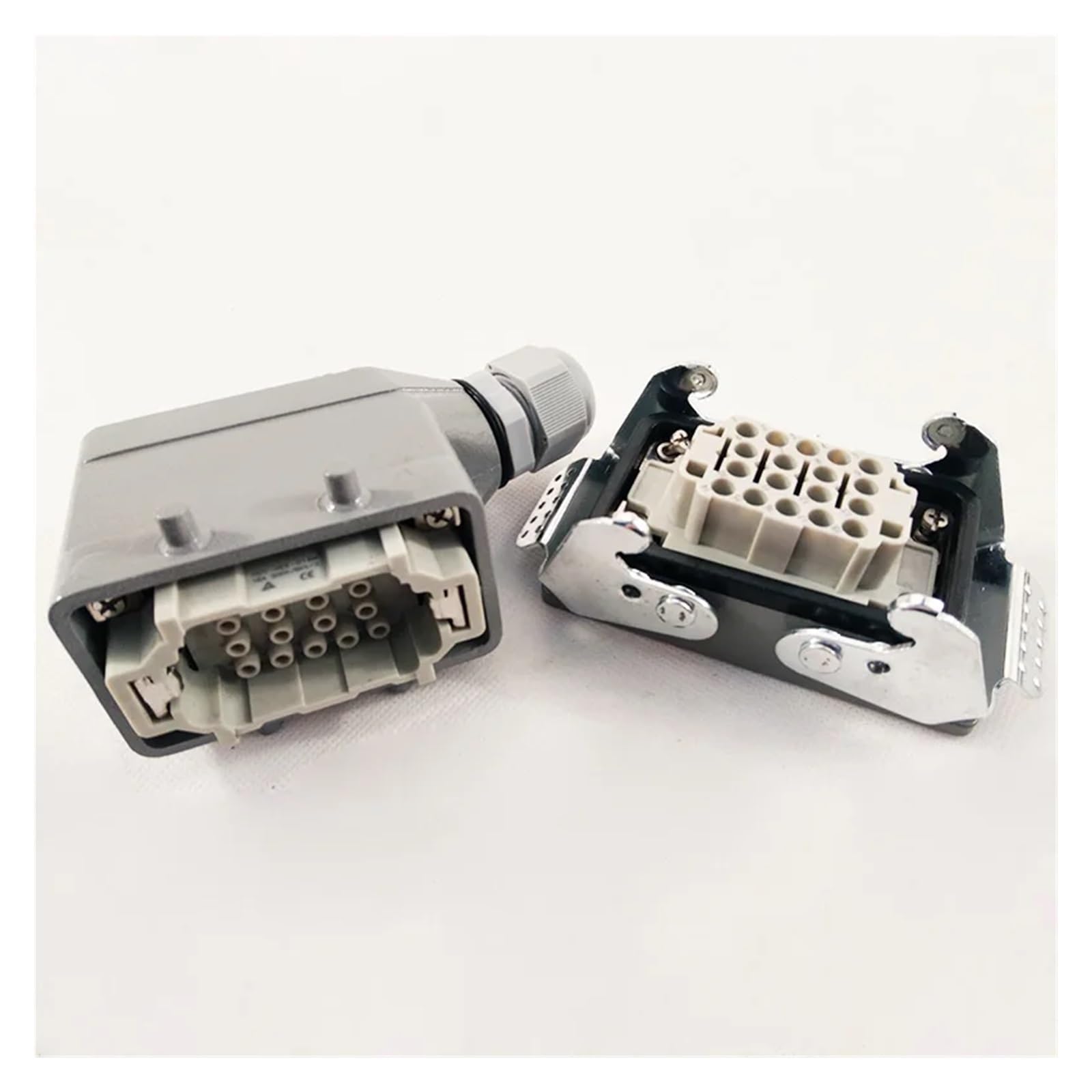 Connecteur d'aviation rectangulaire industriel robuste HDC-HEE-018-1 18 broches 16 A - Étanche et facile à installer