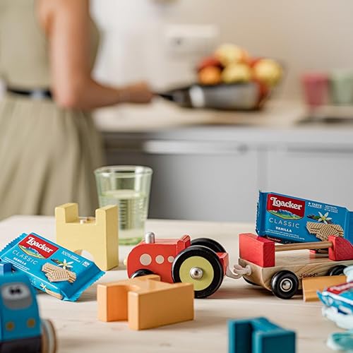 Miniatura 6 de Loacker Obleas clásicas de vainilla  Galletas de oblea de vainilla crujientes premium con relleno de crema  Paquete múltiple de 12 paquetes de