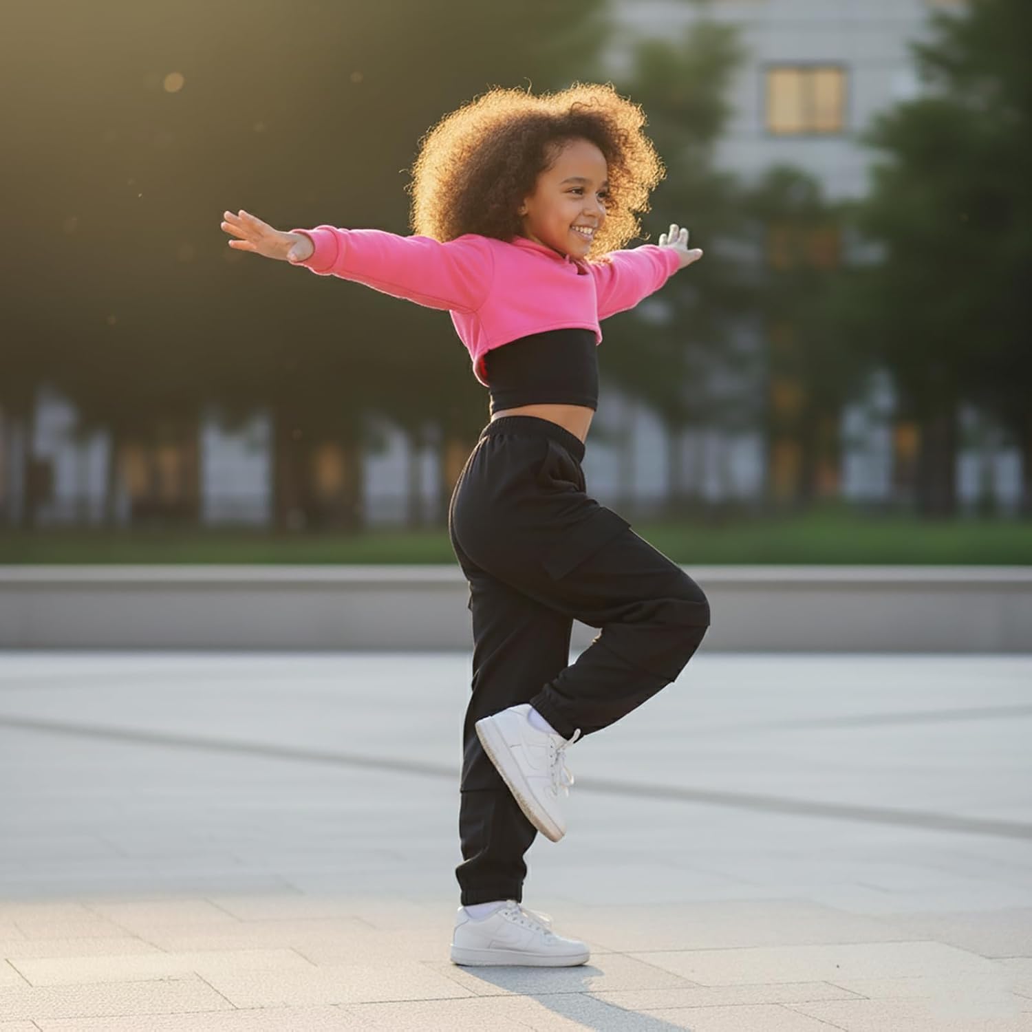 Kids-Tween Girls Clothing,3-Piece Teen Girls Outfit Set, Cropped Hoodie,modischer Outfit, Black Tank Top and Cargo Pants - Image 3