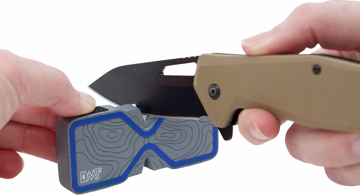 DMT EdgeSharp Trac 2-Stage Pocket Knife Sharpener (Coarse/Fine), Non-Slip Base, For Non-Serrated Pocket, Folding & Fixed Blade Knives