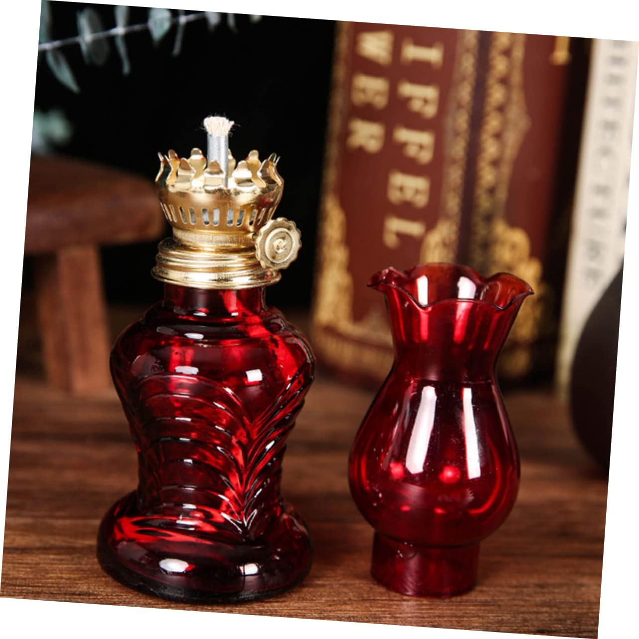 2pcs Retro Kerosene Lamp Vintage Oil Lanterns Glass Cover for Indoor and Outdoor Use for Home Decor and Emergency Lighting