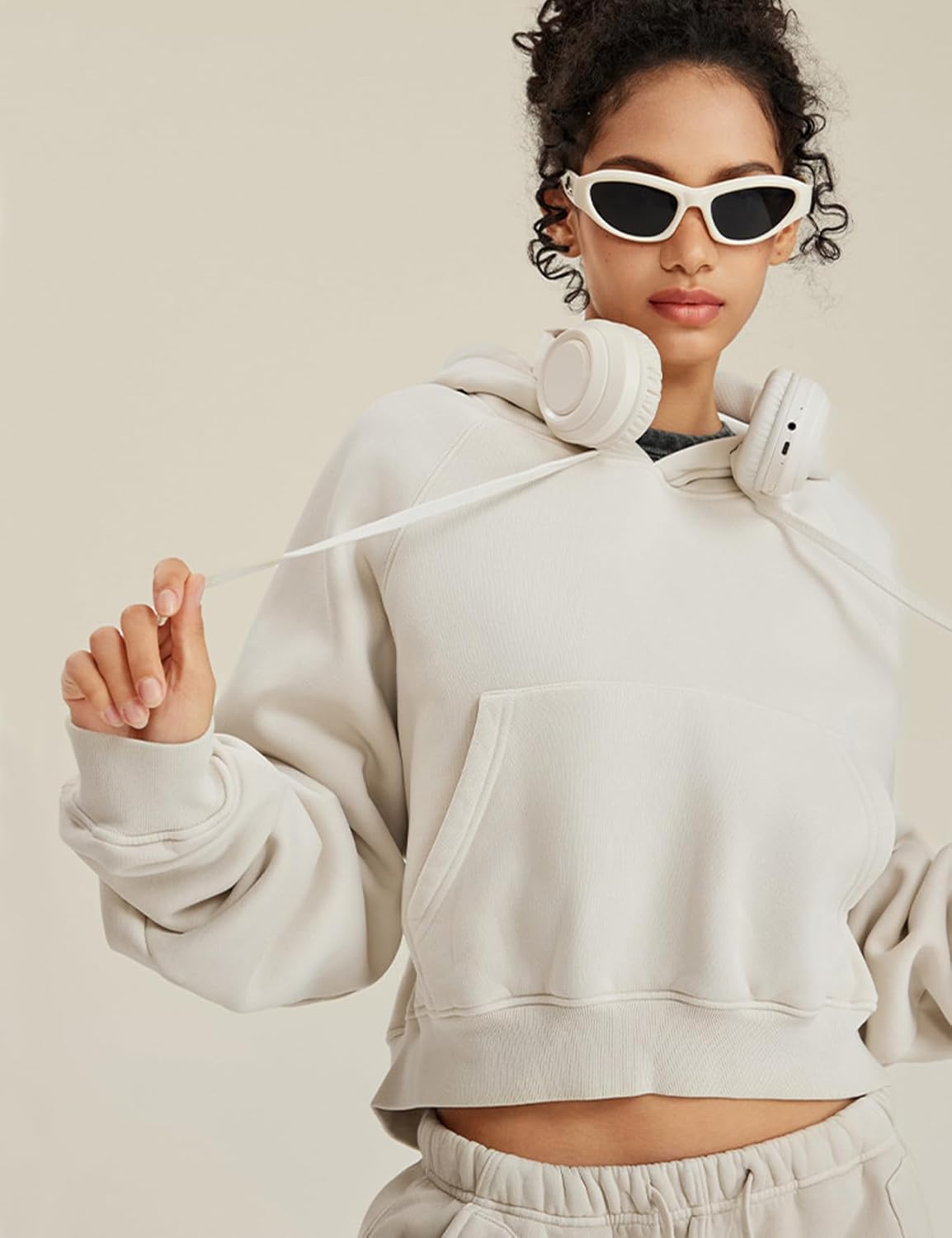 Wyeysyt Cropped Hoodies for Women Acid Wash Sweatshirt Fleece Lined Oversized Vintage Athletic Pullover - Image 2