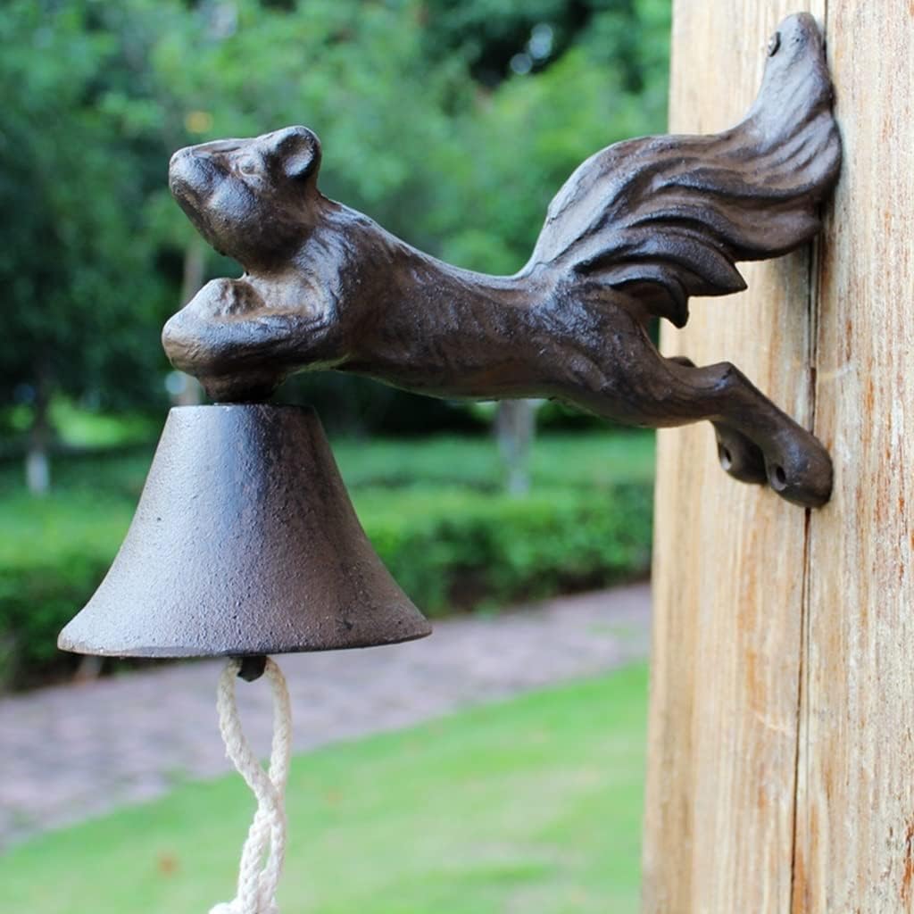 Cast Iron Doorbell, Squirrel Doorbell, Animal Wall Mounted Farmhouse Doorbell, Hand Bell Decoration, Suitable for Courtyard Villa Bar Coffee Shop