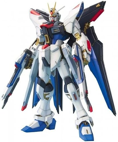 Bandai Hobby huelga Libertad Gundam Seed Destiny Mobile Suit Kit de modelo 1100Scale