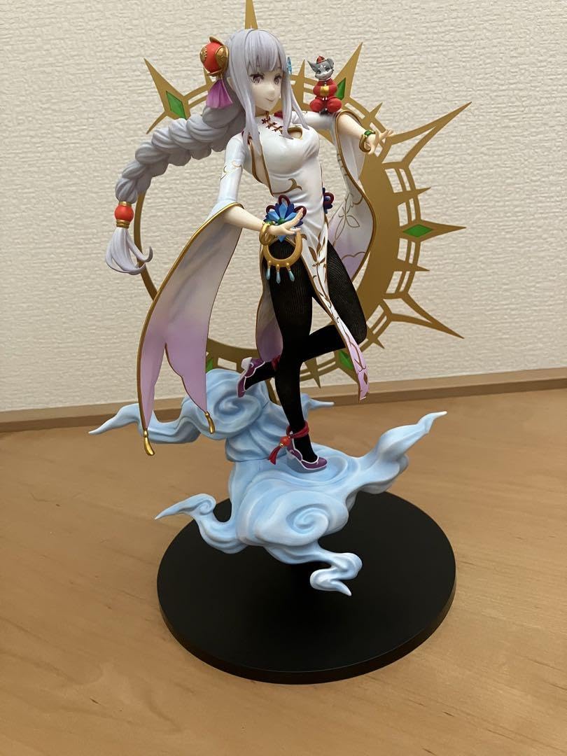Amazon.co.jp: リゼロ エミリア チャイナドレス フィギュア 限定品 
