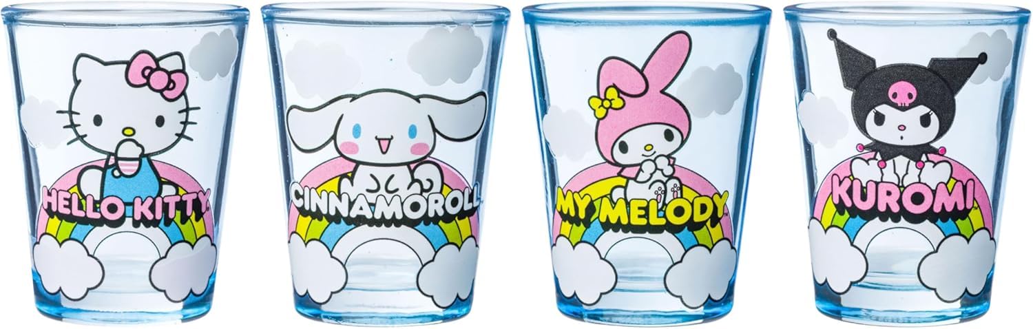 Amazon.co.jp: シルバーバッファローサンリオのキャラクターが虹の上に