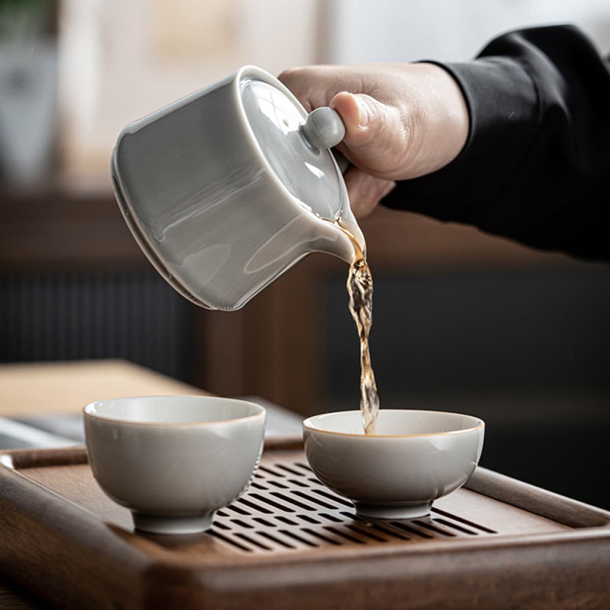 SECFOU Tetera Pequeña de Cerámica Diseño Ergonómico y Estilo Clásico, Resistente para Uso en Casa y Celebraciones como Bodas y Fiestas
