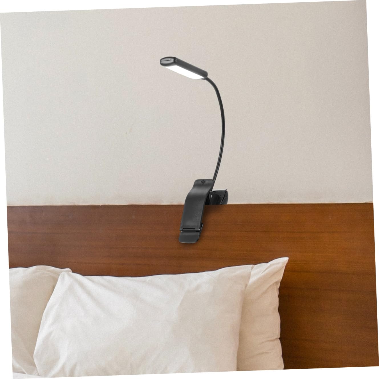 MAGICLULU Lot de 2 Lampes LED de Lecture à Pince Noire, Rechargeables 3 Niveaux de Luminosité Réglable, Lumière Douce pour Pupitre de Musique et Lecture, Lampe Multifonction pour Éclairage