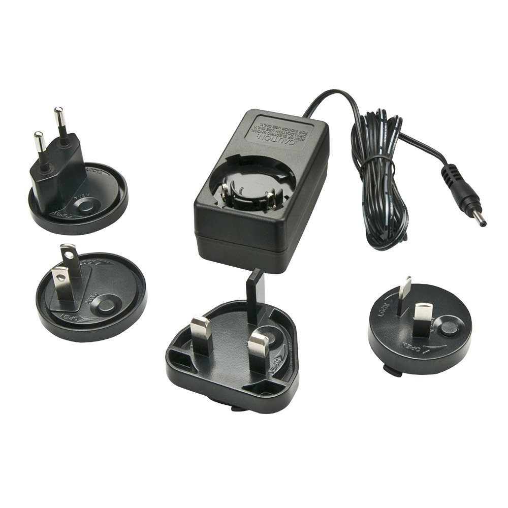 Adaptador de corriente Lindy 73824 para organizar tu escritorio de interior 2