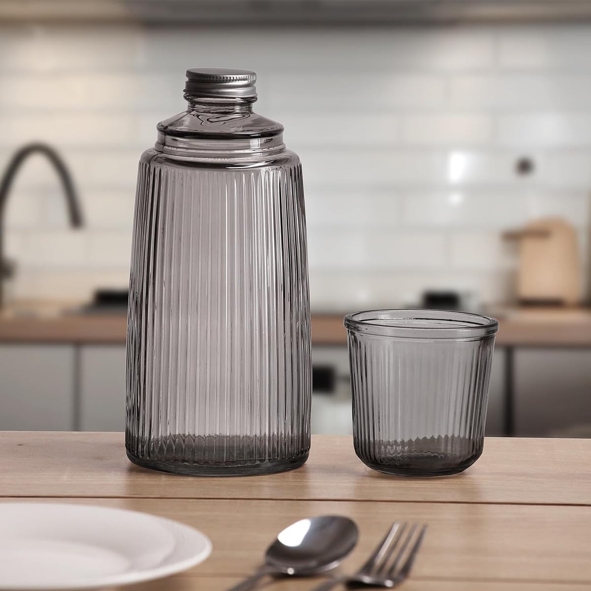 Caraffa In Vetro Borosilicato 2 Litri - Con Coperchio In Acciaio Inox, Resistente Al Calore E Al Freddo