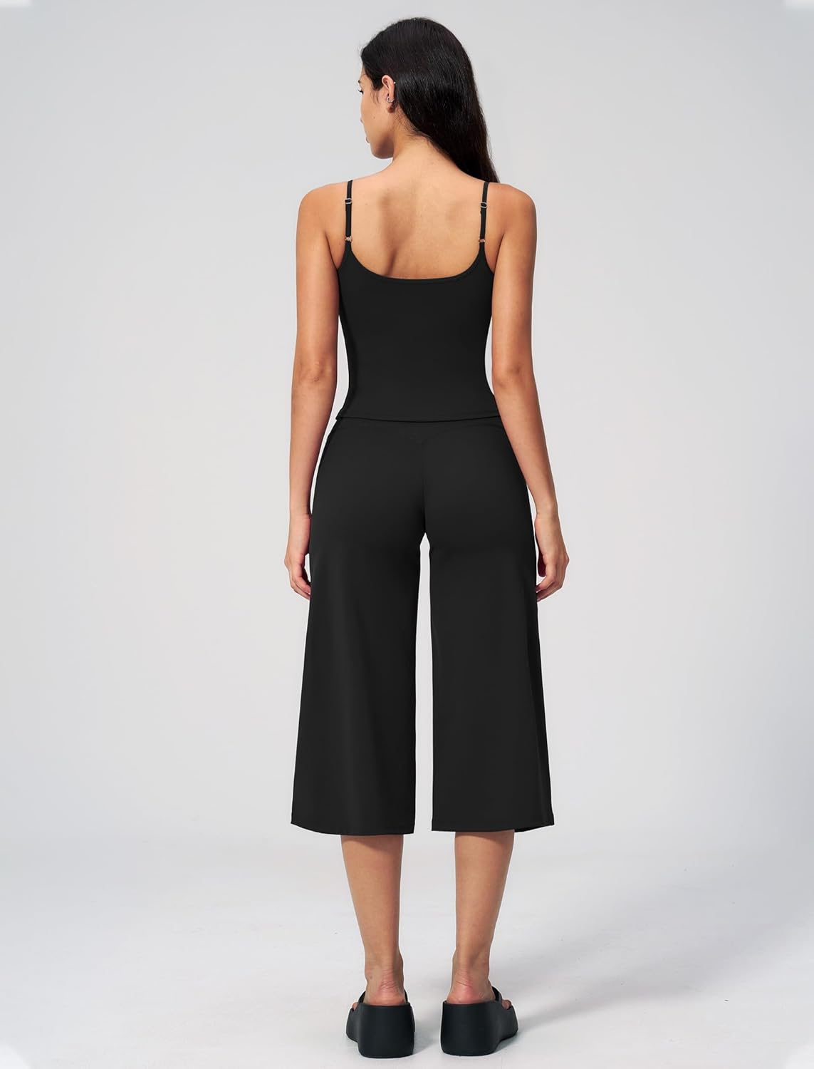 Women 2 Piece Workout Set Adjustable Spaghetti Straps Tank Top and High Waist Active Wide Leg Capri Pants Yoga Outfits