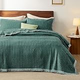Bedsure Dark Green Quilts Queen Size - Queen Quilt Bedding Set Bedspread Coverlet, Lightweight Corduroy Pattern Bedspread, 3-Piece Set with 90'x96' Coverlet & 2 Pillow Shams, All-Season Soft