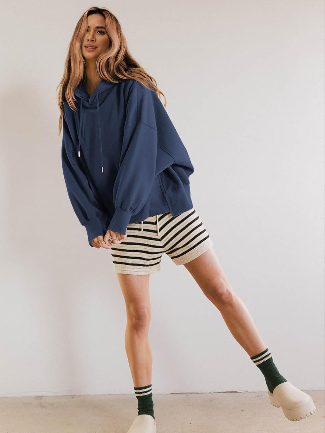 Womens Oversized Hoodies Casual Long Sleeve Drawstring Sweatshirts Pullover Fall Winter Outfits - Image 5