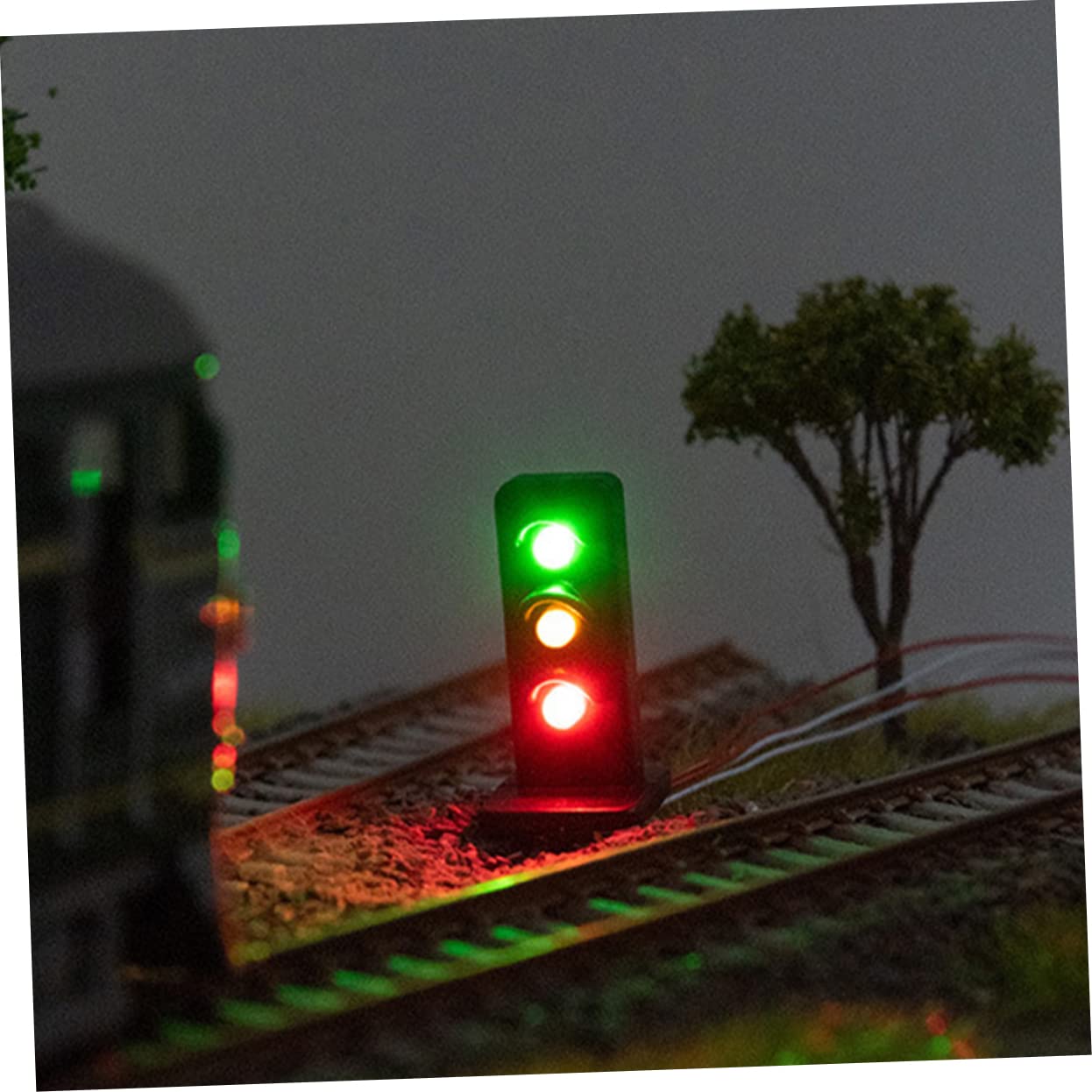 Operitacx 4sets 2pcs Miniature Train Signal Lights for Sand Table Decor Simulated Light Models for Landscape Railroad Layout Safe and Durable House Supply for Photo Props and Crafts 2pcs*4