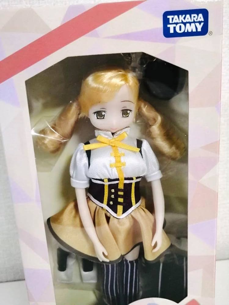 Amazon.co.jp: りからいず 巴マミ 魔法少女Ver. ドール 人形