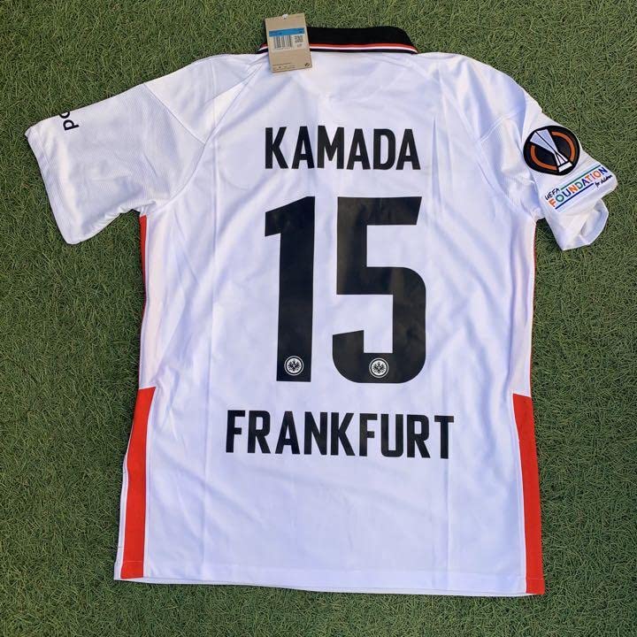 フランクフルト　ユニフォーム　正規品　鎌田大地 Amazon.co.jp: フランクフルト 21/22 ホーム ユニフォーム No15 鎌田