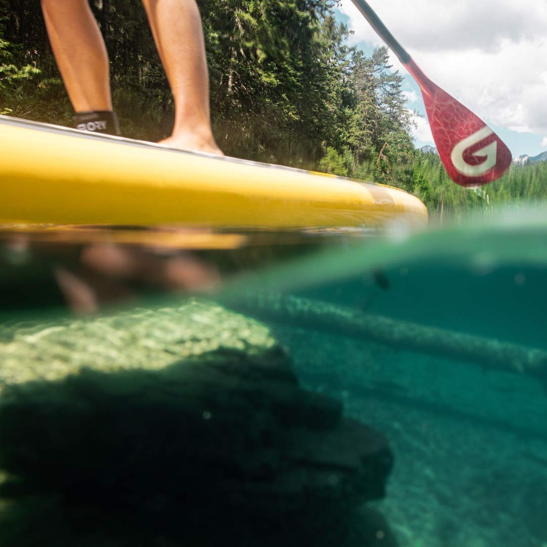 Premium SUP-Paddel für Stand up Paddling Board – robustes Alu-Paddel mit Kunststoffblatt – schwimmt ohne unterzugehen – kleines Packmaß (3-Teilig) – Größe individuell verstellbar