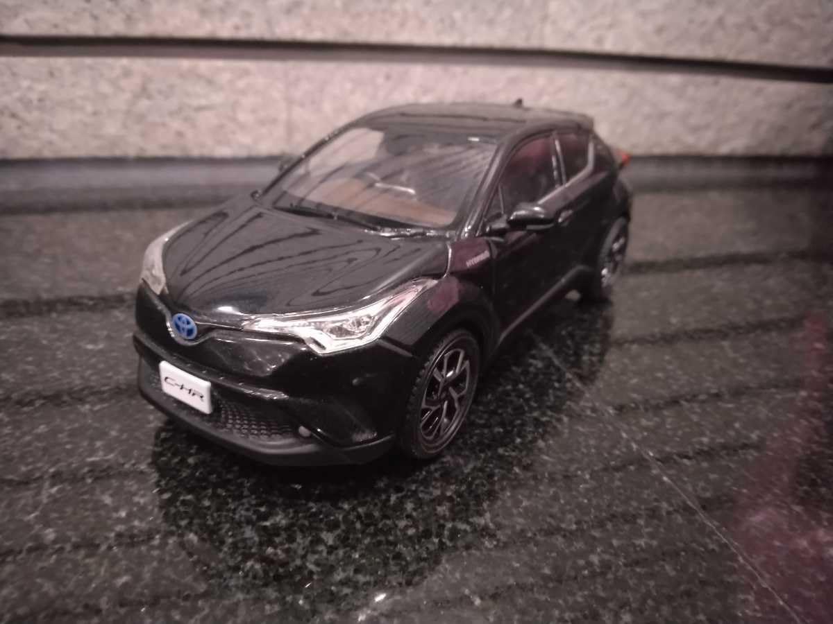 Amazon | ミニカーディーラー限定 C-HR CHR 10系 前期 初代 ブラック 