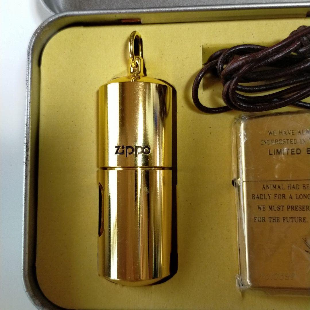 Amazon.co.jp: zippo keeping of animals シリアル入り : ファッション